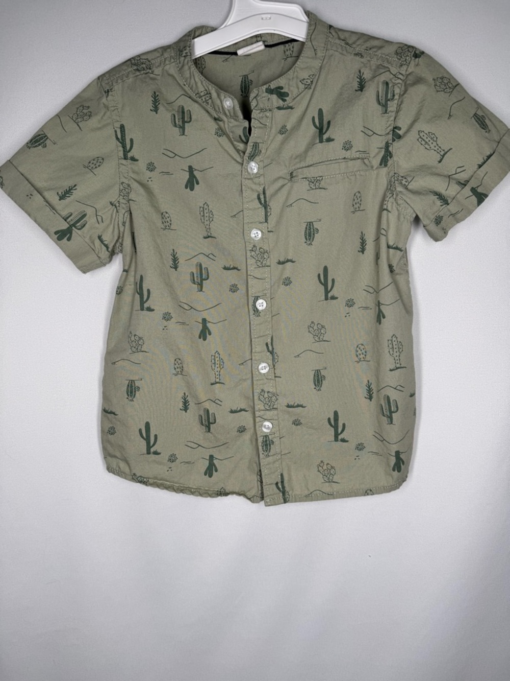 💜3/$15 Max Boys' Cactus Print Mandarin Collar Shirt - Size 5-6 Years